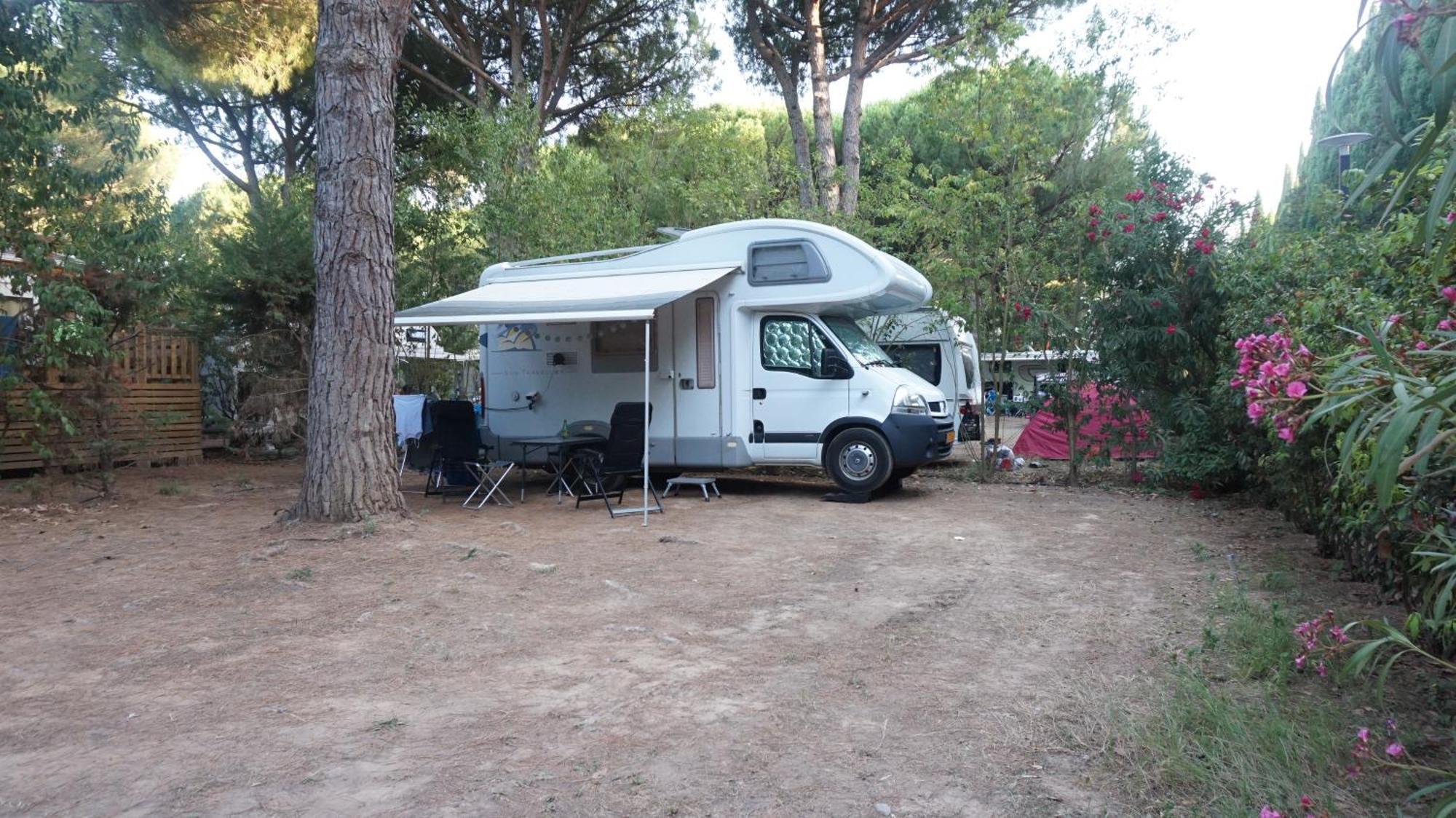 Ecolodge L'Etoile D'Argens Officiel سانت أي جولف المظهر الخارجي الصورة