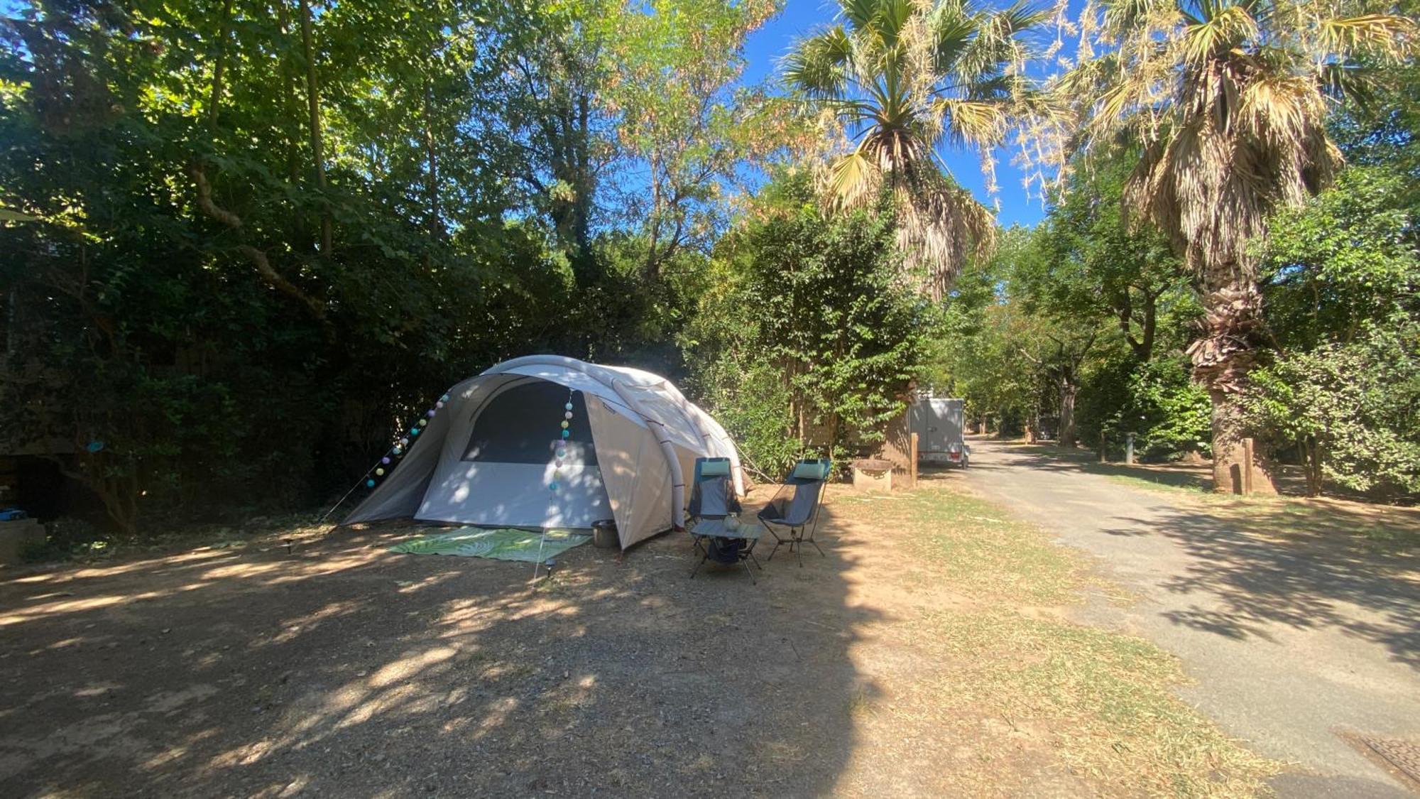 Ecolodge L'Etoile D'Argens Officiel سانت أي جولف المظهر الخارجي الصورة