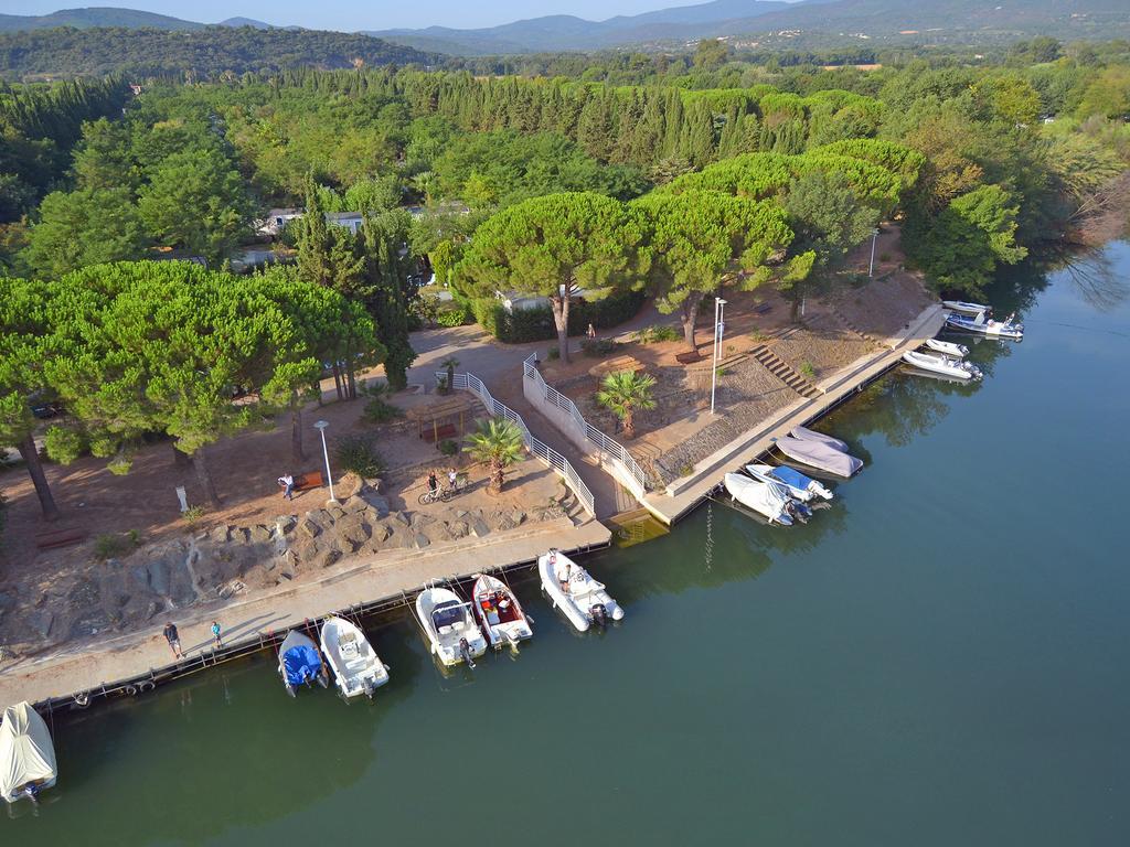 Ecolodge L'Etoile D'Argens Officiel سانت أي جولف المظهر الخارجي الصورة
